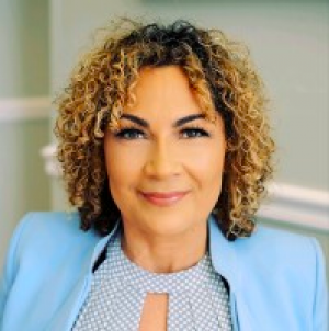 Eileen Rodriguez, Recognized by BestAgents.us as a 2025 Top Agent