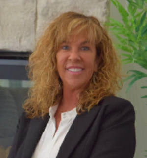 Meredith Young, Recognized by BestAgents.us as a 2025 Top Agent 