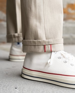 Smokey Cotton Lifestyle 020