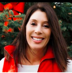 Andi Vuicich, RN: A Beacon of Compassion and Excellence in Nursing