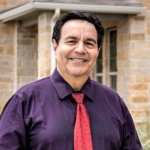 J.J. Rodriguez, Recognized by BestAgents.us as a 2025 Top Agent 