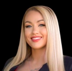 Brooklyn Christian, Recognized by BestAgents.us as a 2025 Top Agent