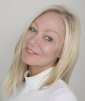 Rose Calderone, Recognized by BestAgents.us as a 2025 Top Agent 