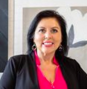 Juanita Ortega, Recognized by BestAgents.us as a 2025 Top Agent 