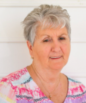  Mary Ann White, Recognized by BestAgents.us as a 2025 Top Agent 