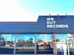WeBuyRecordsChicagoExterior