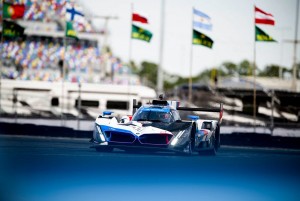 Magnussen pushes the BMW M Hybrid V8 to the limit in the FIA World Endurance Championship.