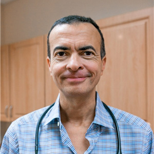 Christopher Wade Hunt, MD, an Internist with Florida Healthcare Associates 