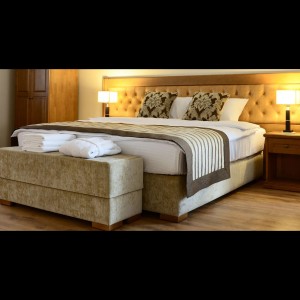 Sleep Cheap More California King Set