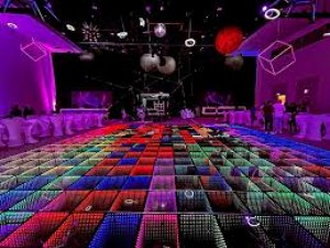 A vibrant, immersive experience perfect for weddings, corporate events, and luxury celebrations.