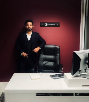 zr Saimun in the Trip Bhai Office