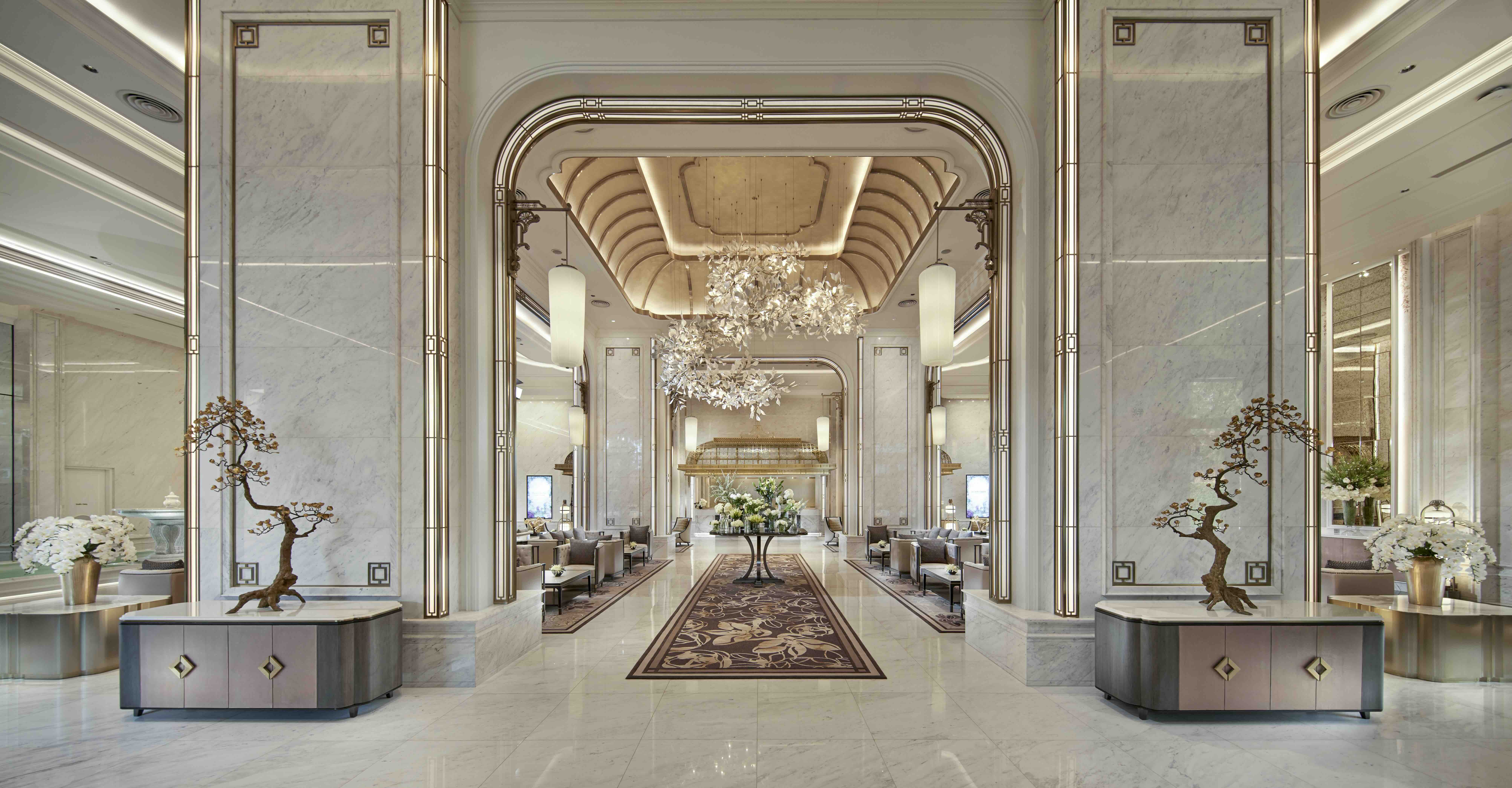 Grande Centre Point Lumphini Bangkok Check in