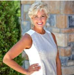 Micki Hernupont, Recognized by BestAgents.us as a 2025 Top Agent 