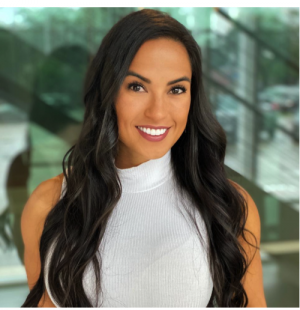 Julia Gibson, Recognized by BestAgents.us as a 2025 Top Agent 