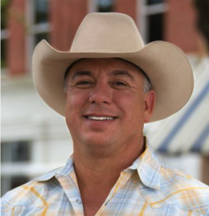 Dusty Calderon, Recognized by BestAgents.us as a 2025 Top Agent 