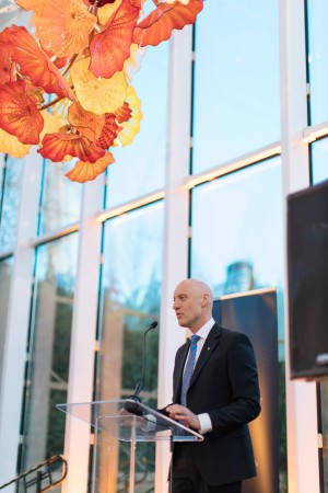 Chris Whipple Accepts Honorary Fellowship from Chief of Staff Association