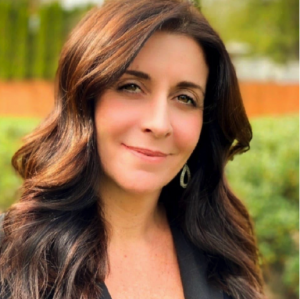 Celina Cuomo, Recognized by BestAgents.us as a 2025 Top Agent 