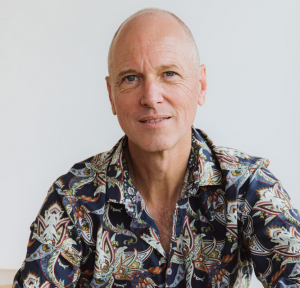 Oscar Buijten – Author Photo