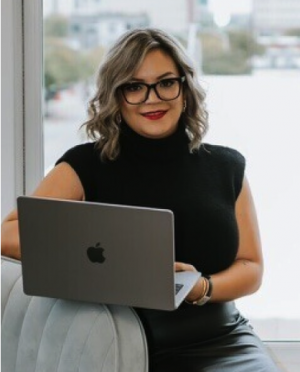 Cindy Salinas, Recognized by BestAgents.us as a 2025 Top Agent 