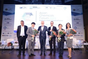 e37b8e3b58202c20ff74cd0f9122f43a