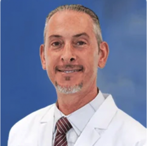 Dr. Kenneth Brooks: A Compassionate Leader in Orthopedic Surgery