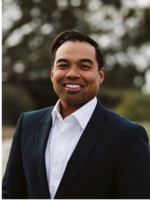 Matthieu Reyes, Recognized by BestAgents.us as a 2025 Top Agent 