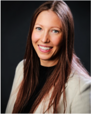 Alyssa Knapp Expands Services in Internal Medicine to Support Community Health