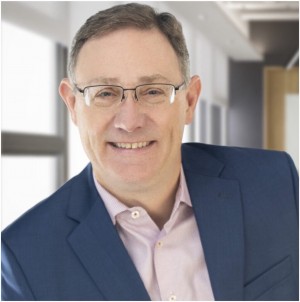 SEAN GLAZE HEADSHOT SMALL