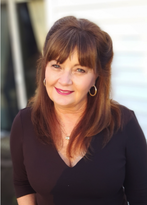 Yvonne Hobbs: Recognized by BestAgents.us as a 2025 Top Agent