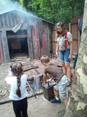 One lucky guest gets to 