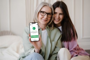 Mother and Daughter using EverAfter