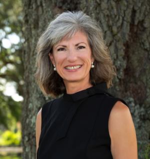 Terry Mahoney, Recognized by BestAgents.us as a 2025 Top Agent 