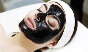 carbon peel laser treatment in delhi