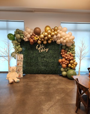 Birthday balloon arch