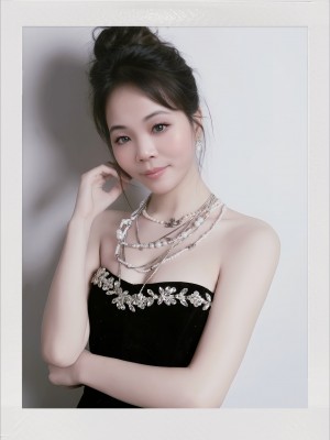 Actress Sonia Shines as One of Hong Kong's Emerging Actresses and Entertainment Industry Connectors