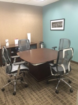 Jewels Queen: Opens Factory Priced Jewelry - Jewelry Store & Diamond Office in New York City, NY