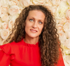 Elisha Lopez, Recognized by BestAgents.us as a 2025 Top Agent