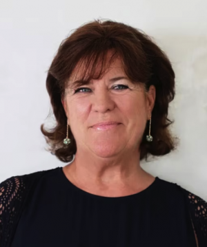 Theresa Harrelson, Recognized by BestAgents.us as a 2025 Top Agent