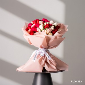 mixed roses bouquet 300 aed 1