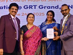 DGE Rtn.AKS Vinod Saraogi,First Lady Rtn.Usha Saraogi,Partner.Hemalatha R,President Rtn.Rajanbabu R