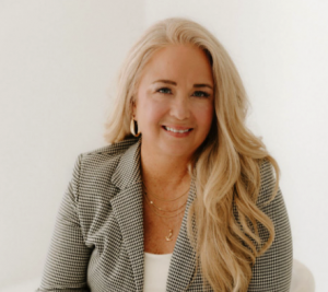 Corie Bays-Fields, Recognized by BestAgents.us as a 2025 Top Agent 