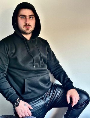 Dubai's Hair Maestro: How Atakan Romano Glamhairartist Became the Royal Stylist at 16