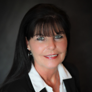 Tammy Farmer, Recognized by BestAgents.us as a 2025 Top Agent