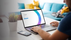 Empowering freelancers with seamless global payments through Payoneer.