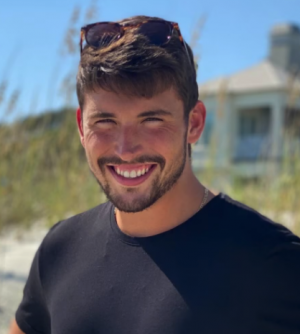 Chaz Holden, Recognized by BestAgents.us as a 2025 Top Agent