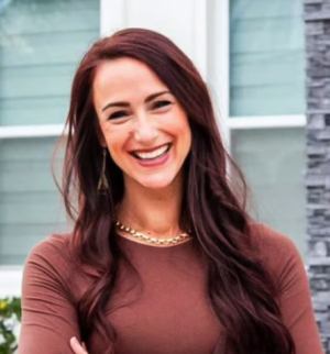 Christina Cassell, Recognized by BestAgents.us as a 2025 Top Agent