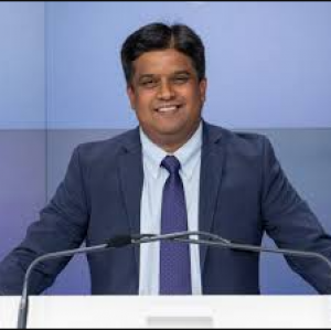 Farhan Naqvi iLearningEngines at a leadership panel on AI in corporate finance.