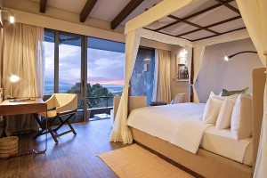 Luxury safari lodge options