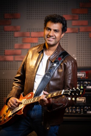 Sanjay Michael Brings Back Golden Era of Rock With Wall Street Blues EP
