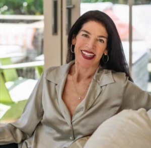 Elena Barbagelata, Recognized by BestAgents.us as a 2025 Top Agent 